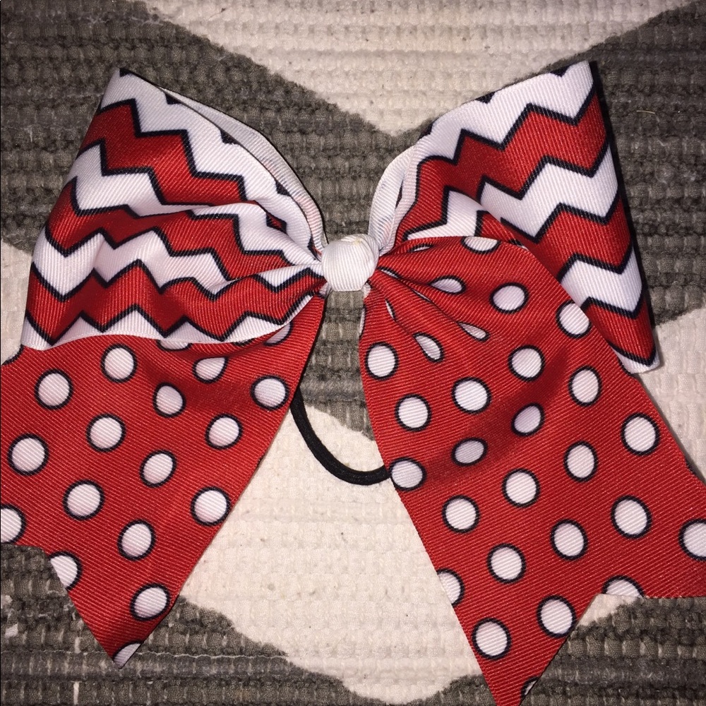 Cheer Bow